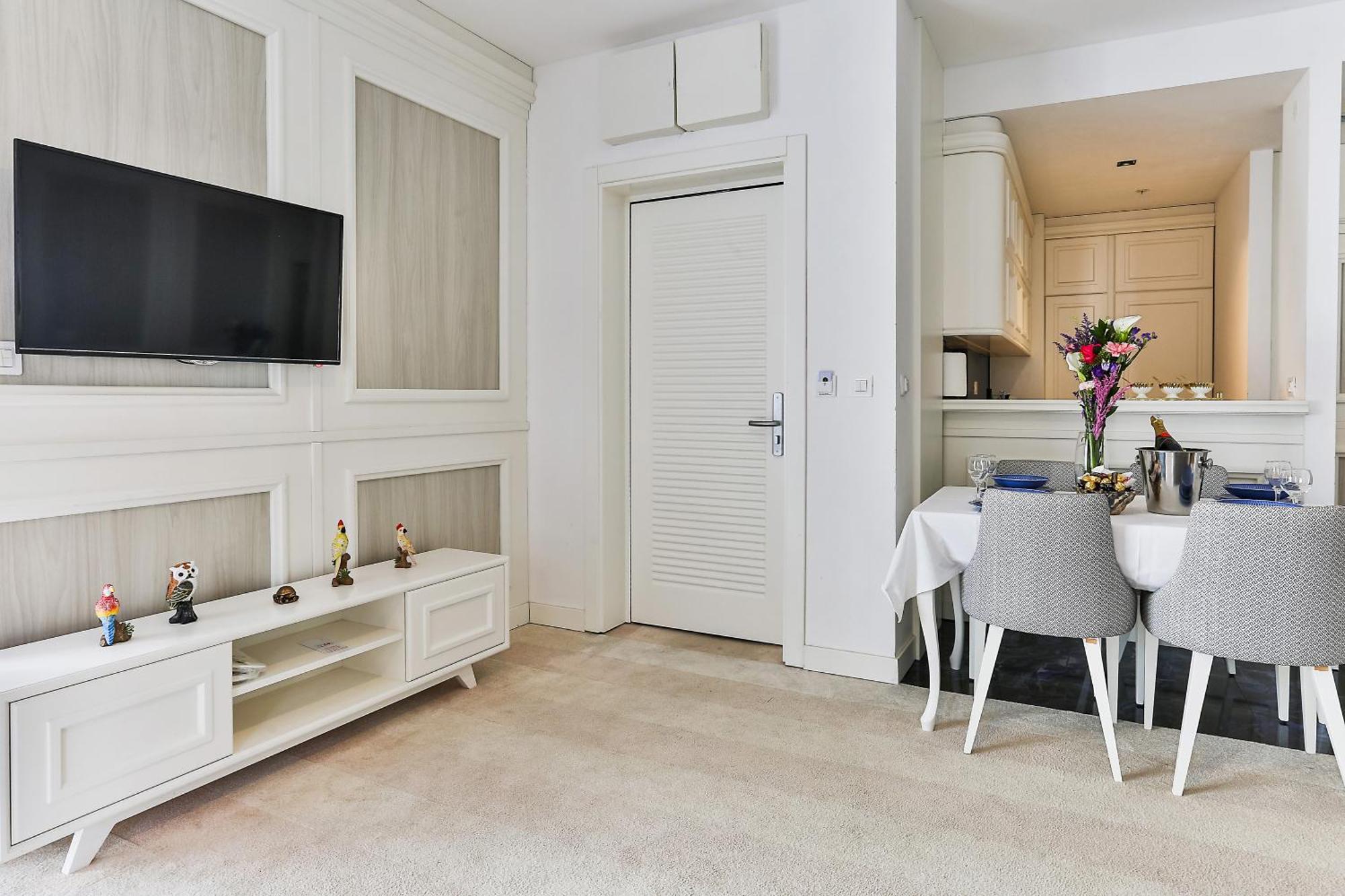 Maresia Boutique Suites Budva Exterior foto